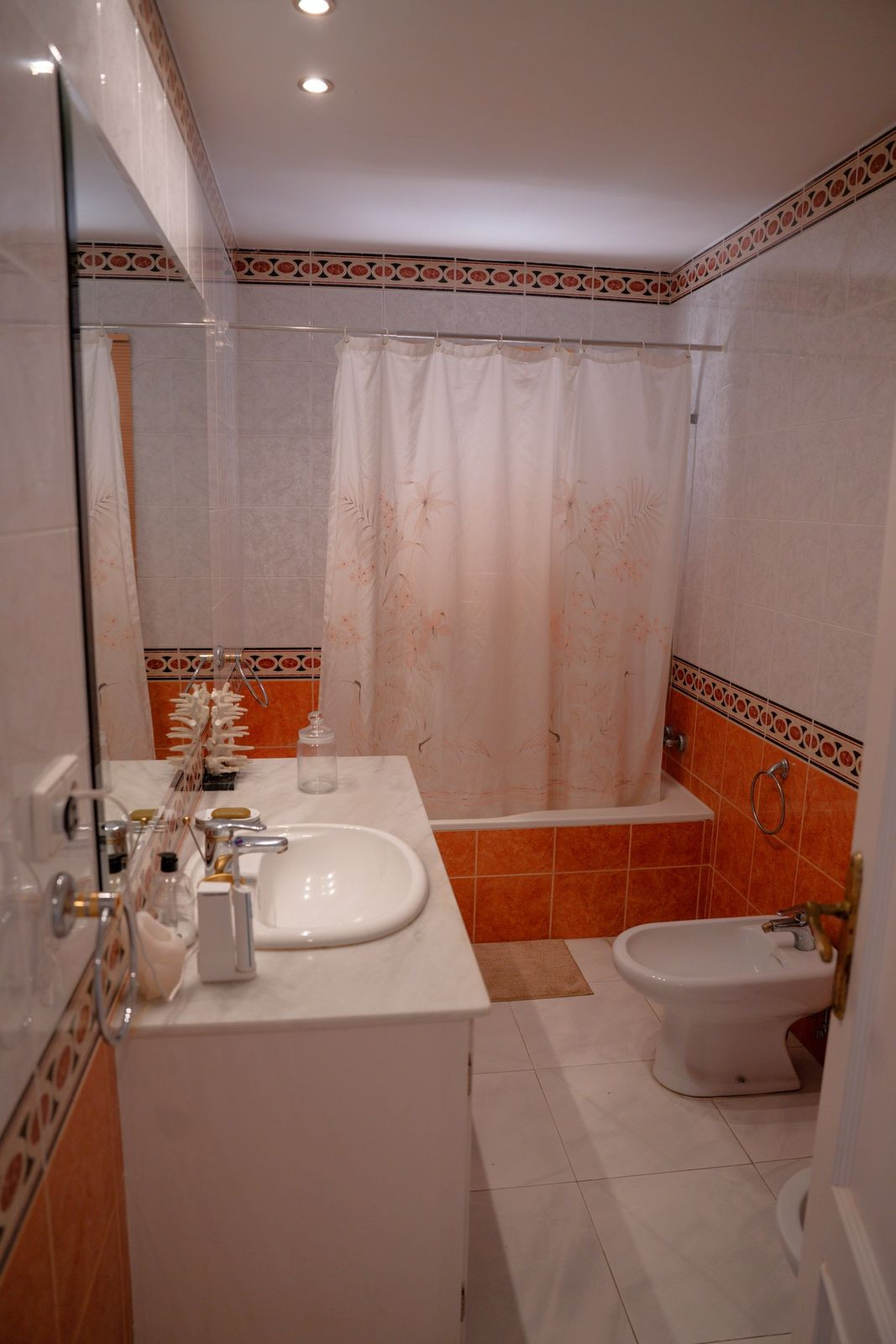 4 Bed Apartment for sale in Puerto Banús Costa Del Sol, Málaga, Spain