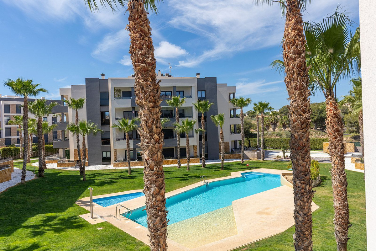 Se vende Apartamento Planta Media de 2 dormitorios en Costa Blanca, Alicante, España