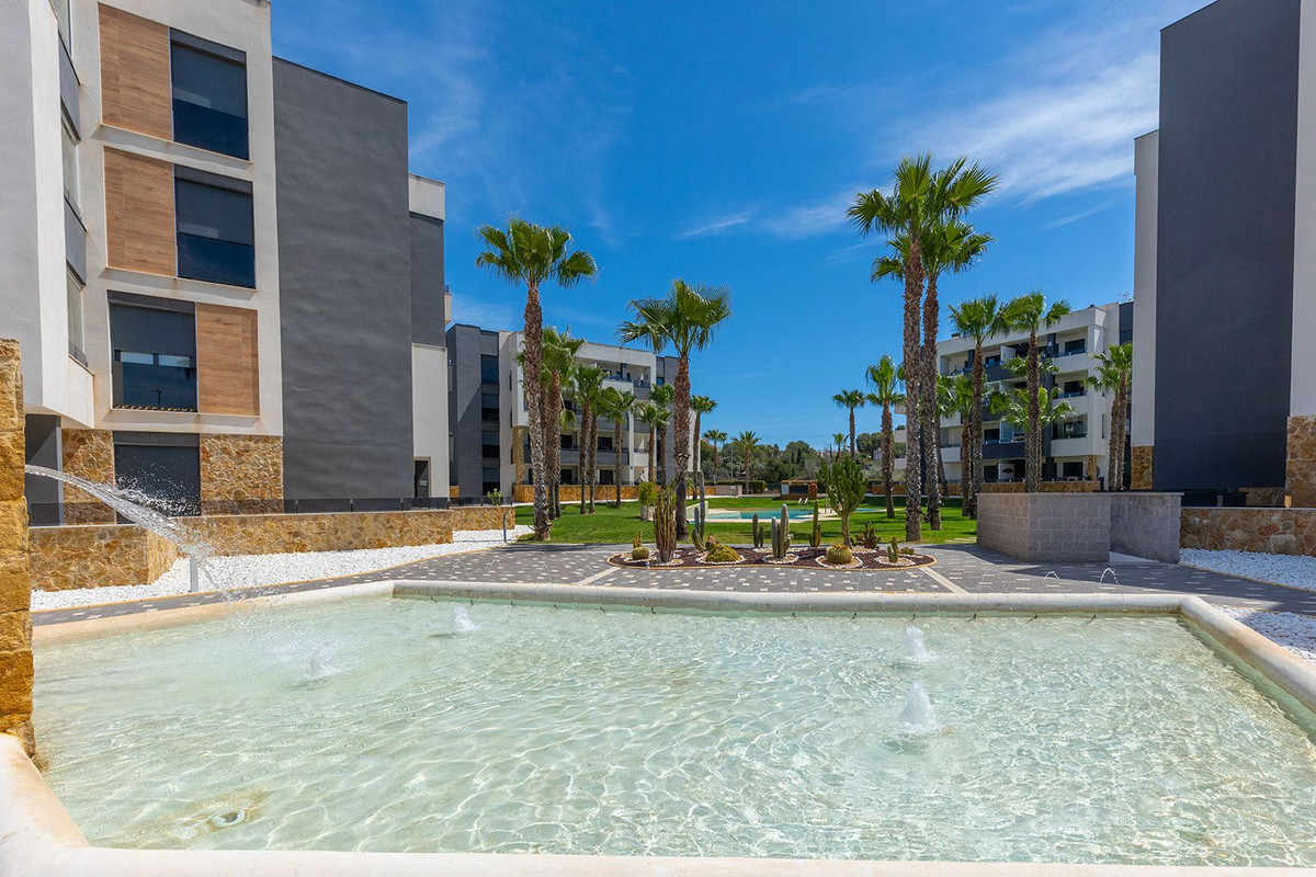 Se vende Apartamento Planta Media de 2 dormitorios en Costa Blanca, Alicante, España
