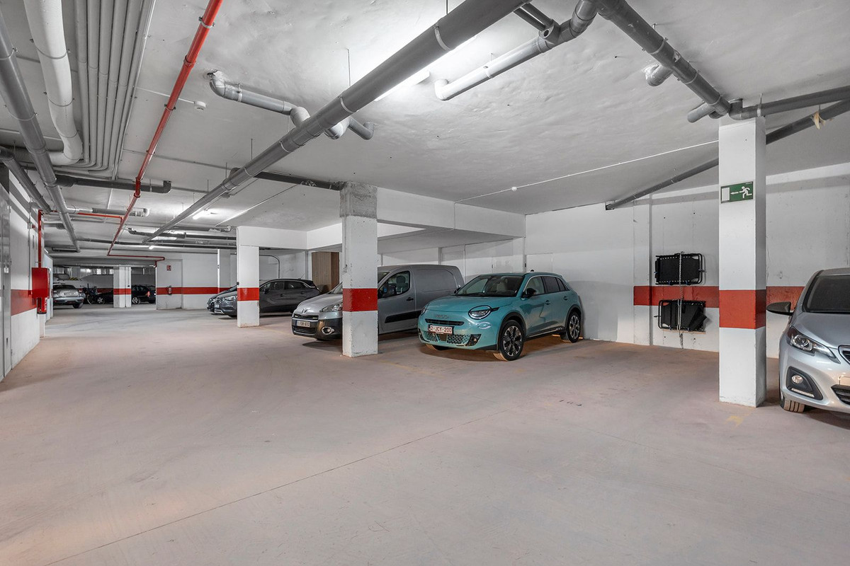 Se vende Apartamento Planta Media de 2 dormitorios en Costa Blanca, Alicante, España