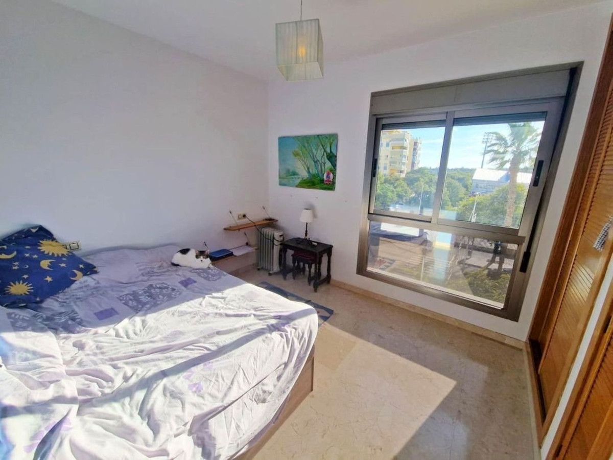 4 Bed Apartment for sale in Málaga Costa Del Sol, Málaga, Spain