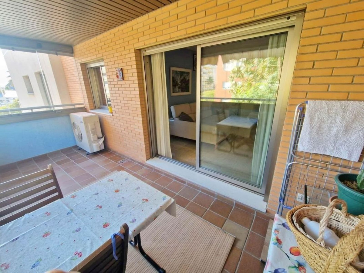 4 Bed Apartment for sale in Málaga Costa Del Sol, Málaga, Spain