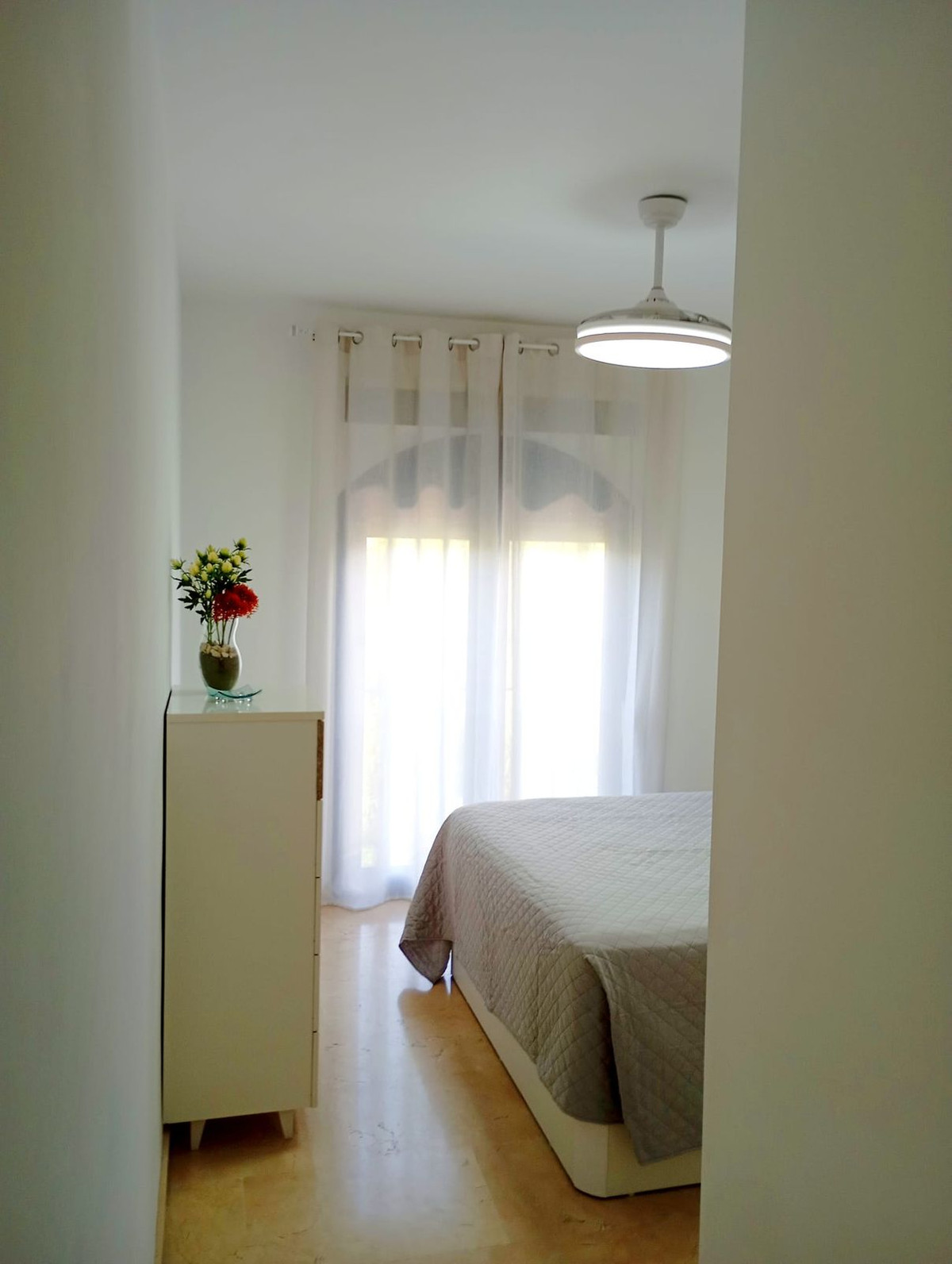 2 Bed Apartment for sale in La Duquesa Costa Del Sol, Málaga, Spain
