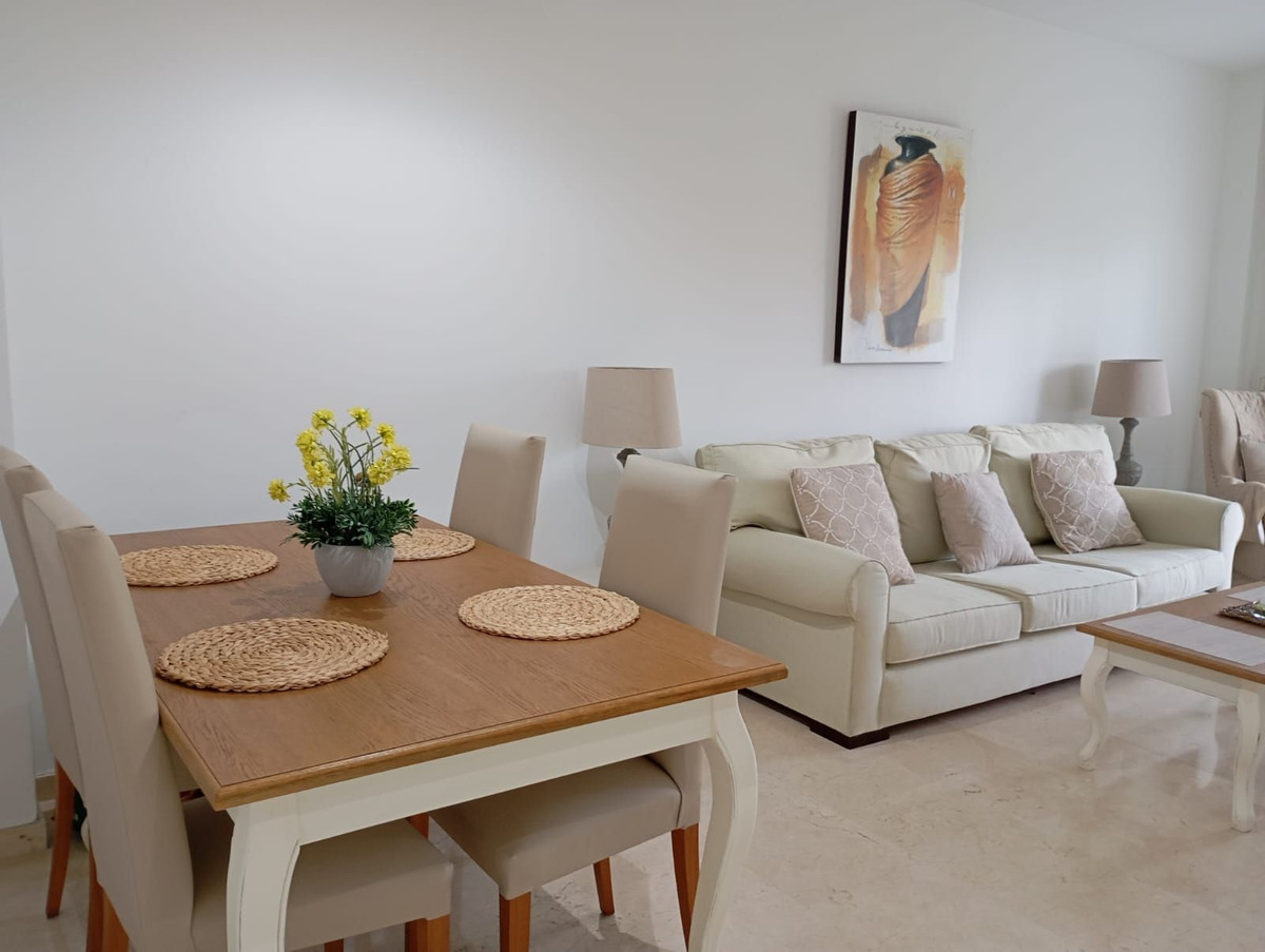 2 Bed Apartment for sale in La Duquesa Costa Del Sol, Málaga, Spain