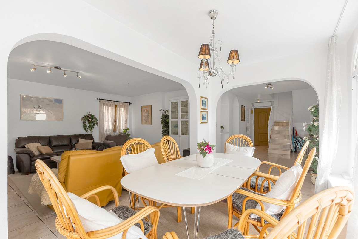 Se vende Dúplex de 4 dormitorios en Costa Blanca, Alicante, España
