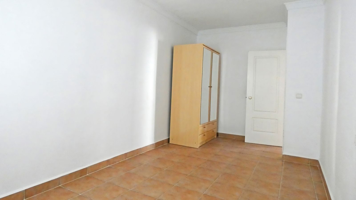 Se vende Finca - Cortijo de 3 dormitorios en Costa Del Sol, Málaga, España