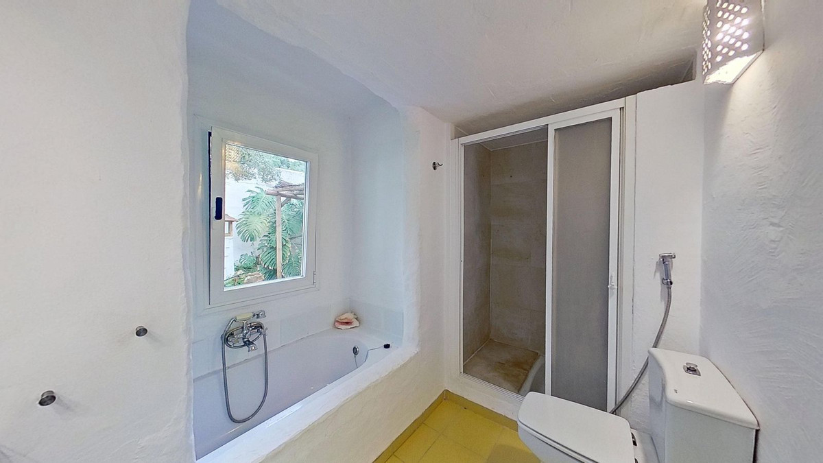 2 Bed Townhouse for sale in Alhaurín El Grande Costa Del Sol, Málaga, Spain
