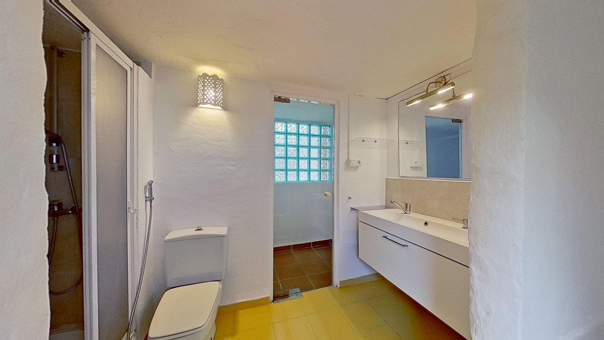 2 Bed Townhouse for sale in Alhaurín El Grande Costa Del Sol, Málaga, Spain