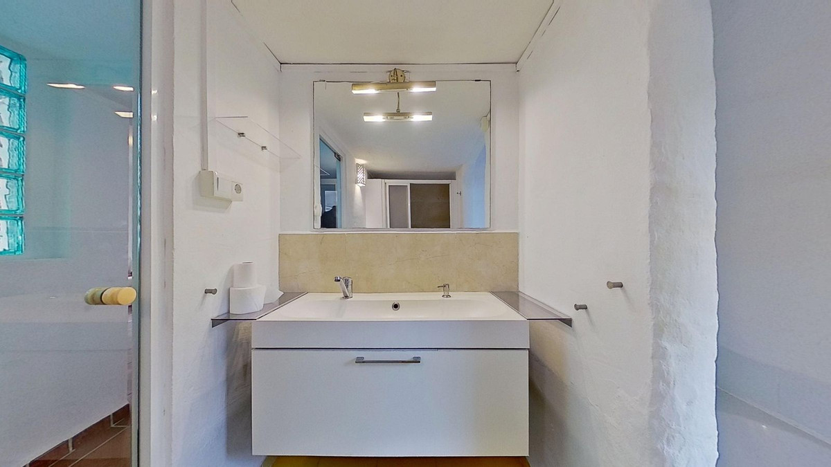 2 Bed Townhouse for sale in Alhaurín El Grande Costa Del Sol, Málaga, Spain