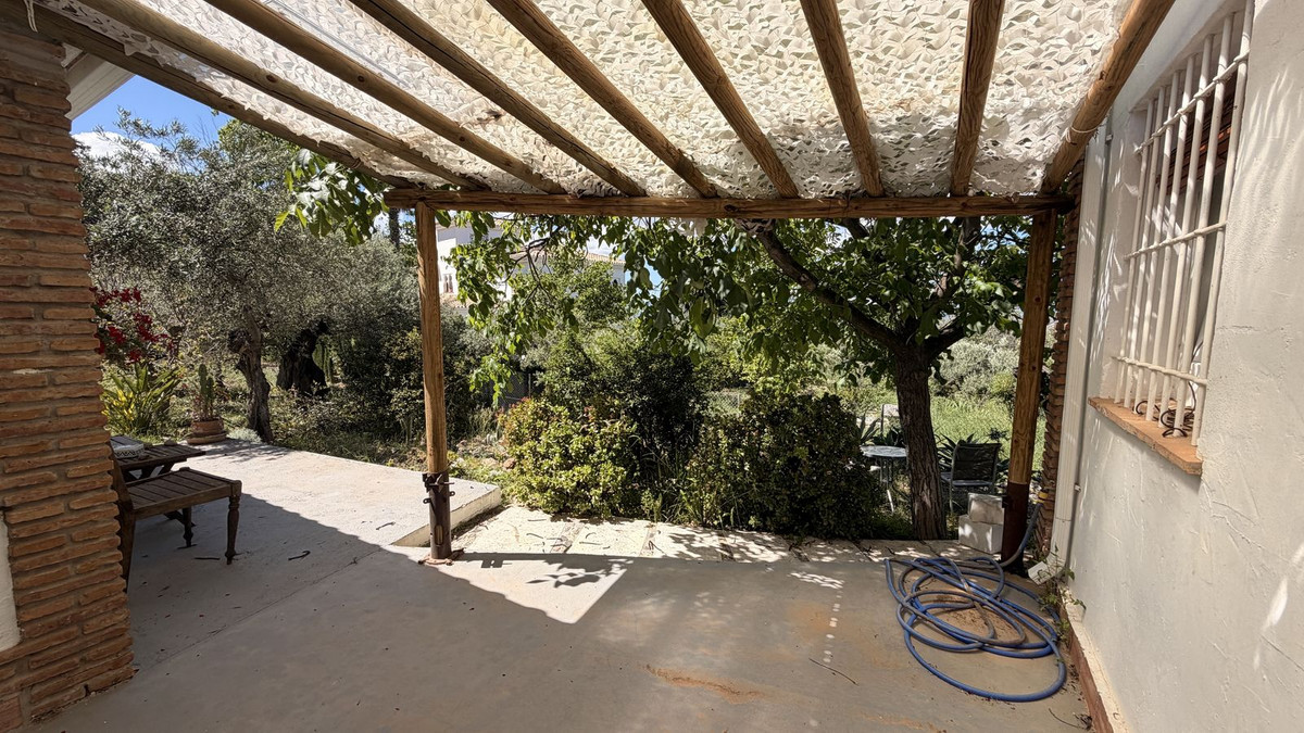 2 Bed Townhouse for sale in Alhaurín El Grande Costa Del Sol, Málaga, Spain