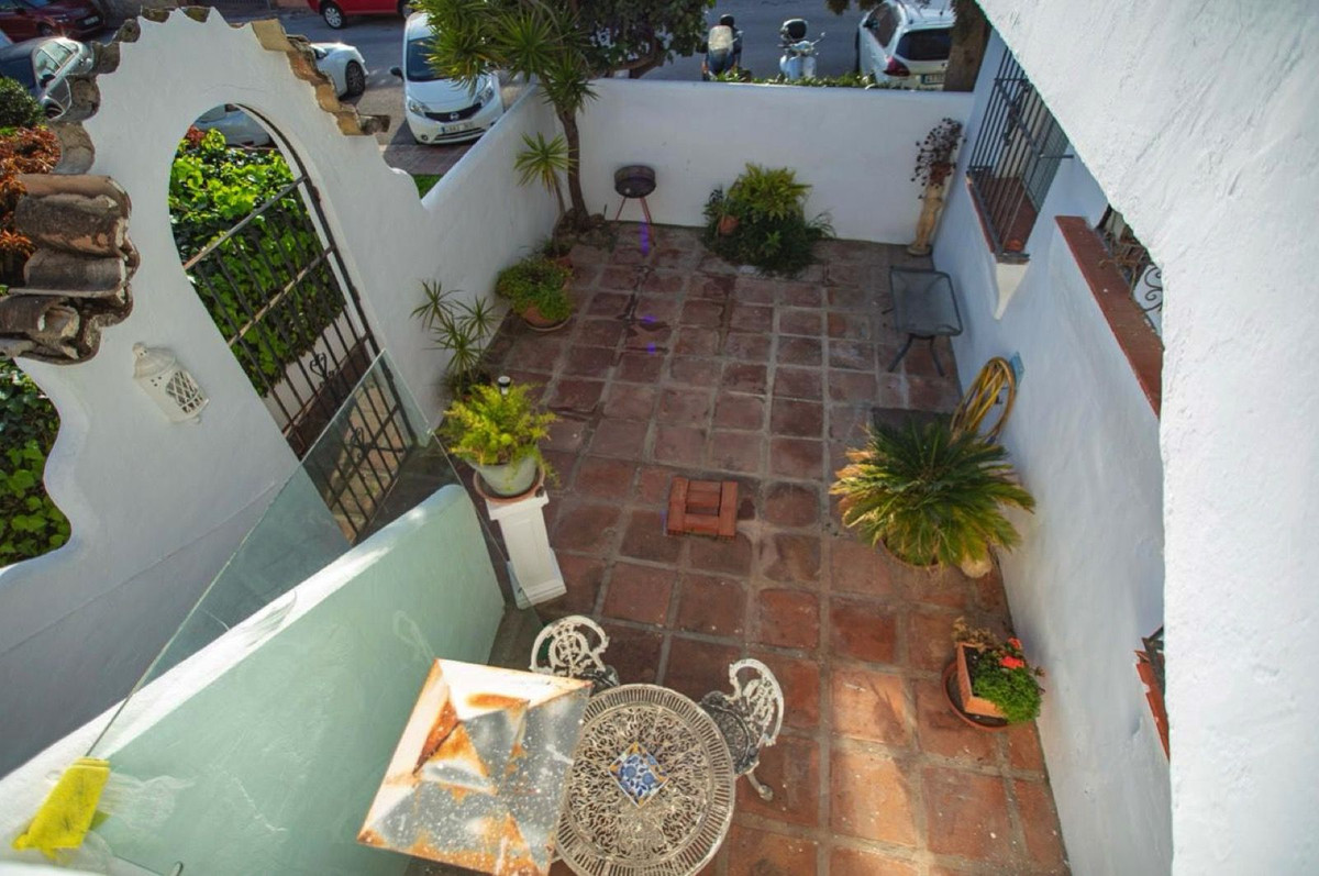 3 Bed Townhouse for sale in Marbella Costa Del Sol, Málaga, Spain