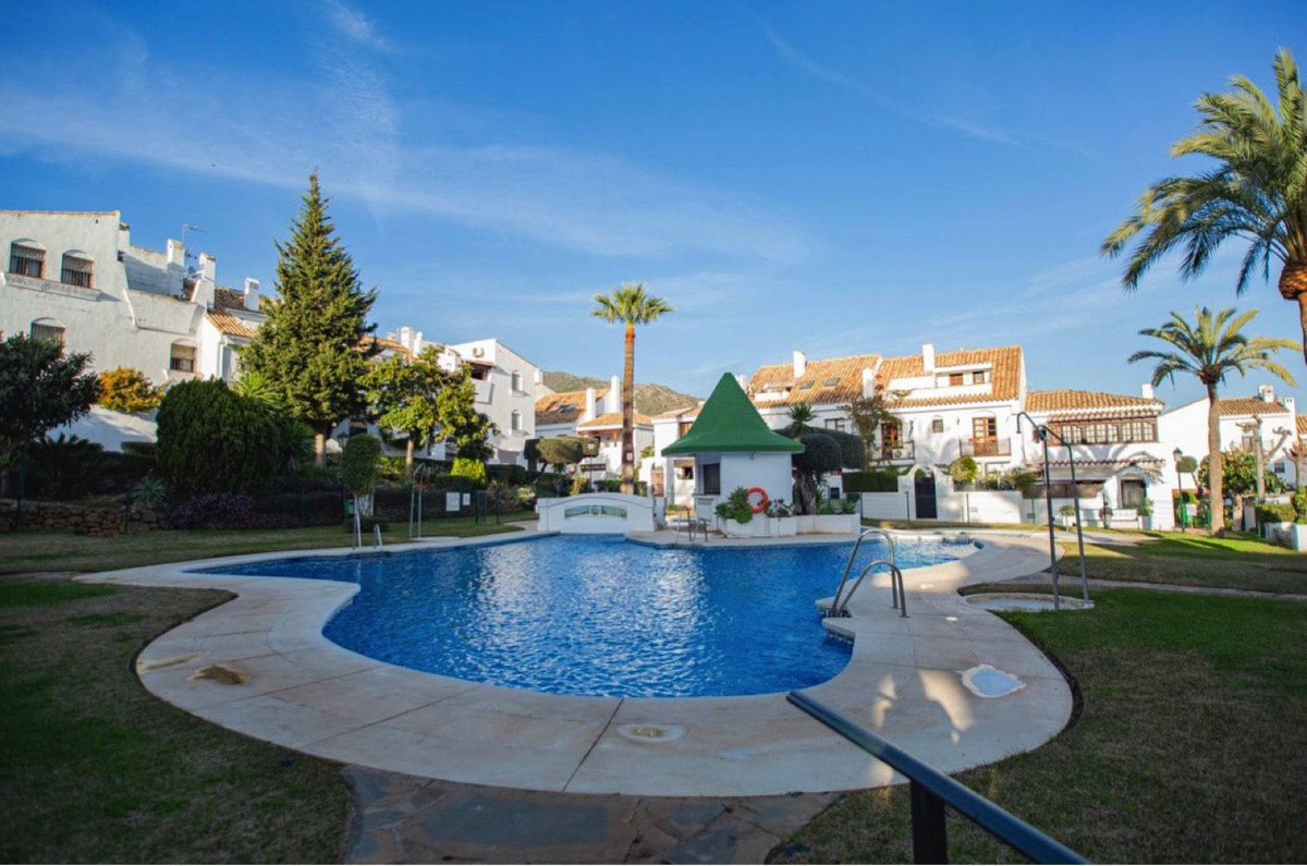 3 Bed Townhouse for sale in Marbella Costa Del Sol, Málaga, Spain