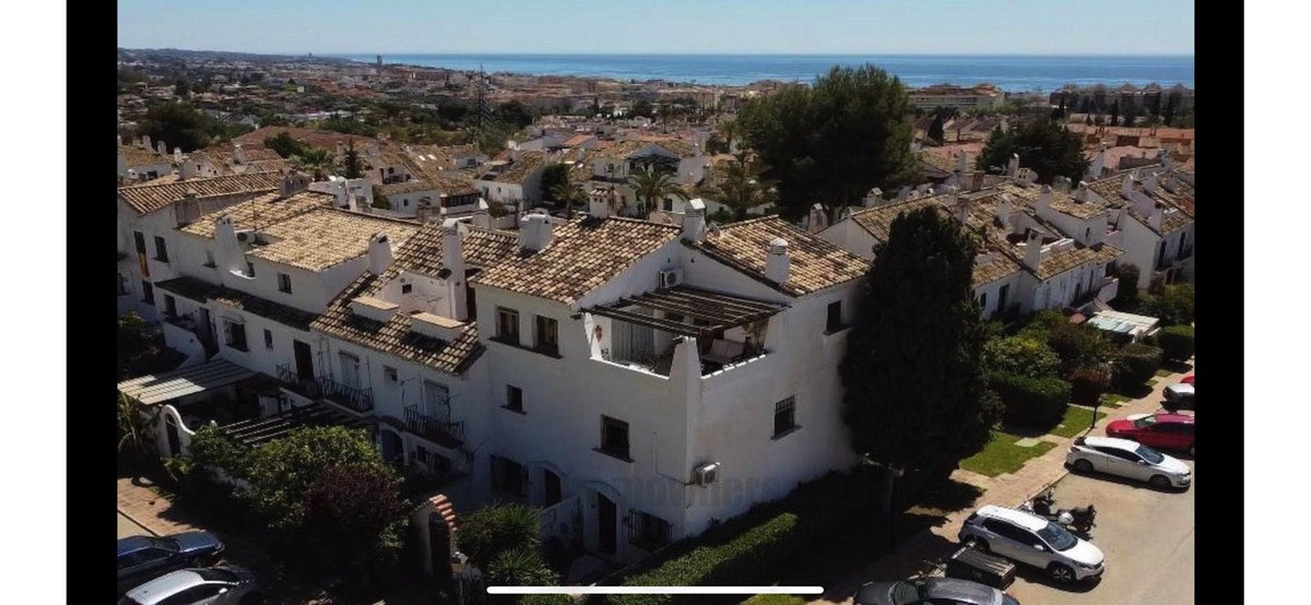 3 Bed Townhouse for sale in Marbella Costa Del Sol, Málaga, Spain