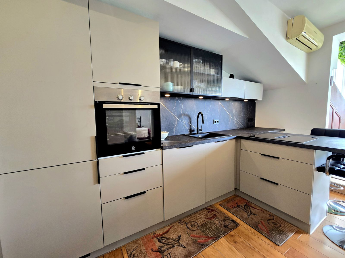 1 Bed Apartment for sale in The Golden Mile Costa Del Sol, Málaga, Spain