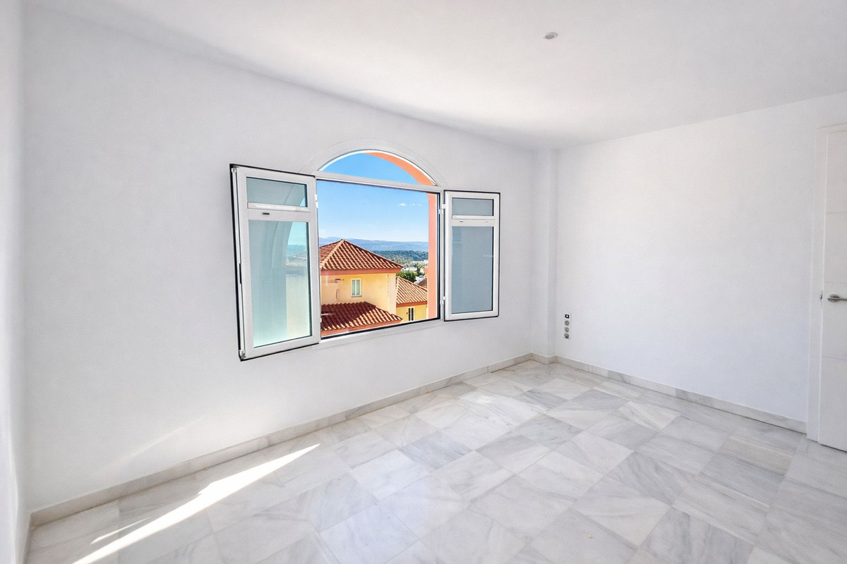 Se vende Dúplex de 3 dormitorios en Costa Del Sol, Málaga, España