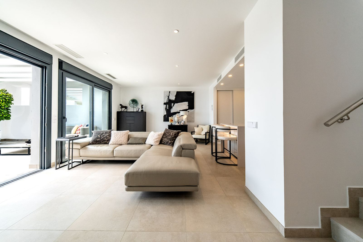 3 Bed Apartment for sale in Carvajal Costa Del Sol, Málaga, Spain