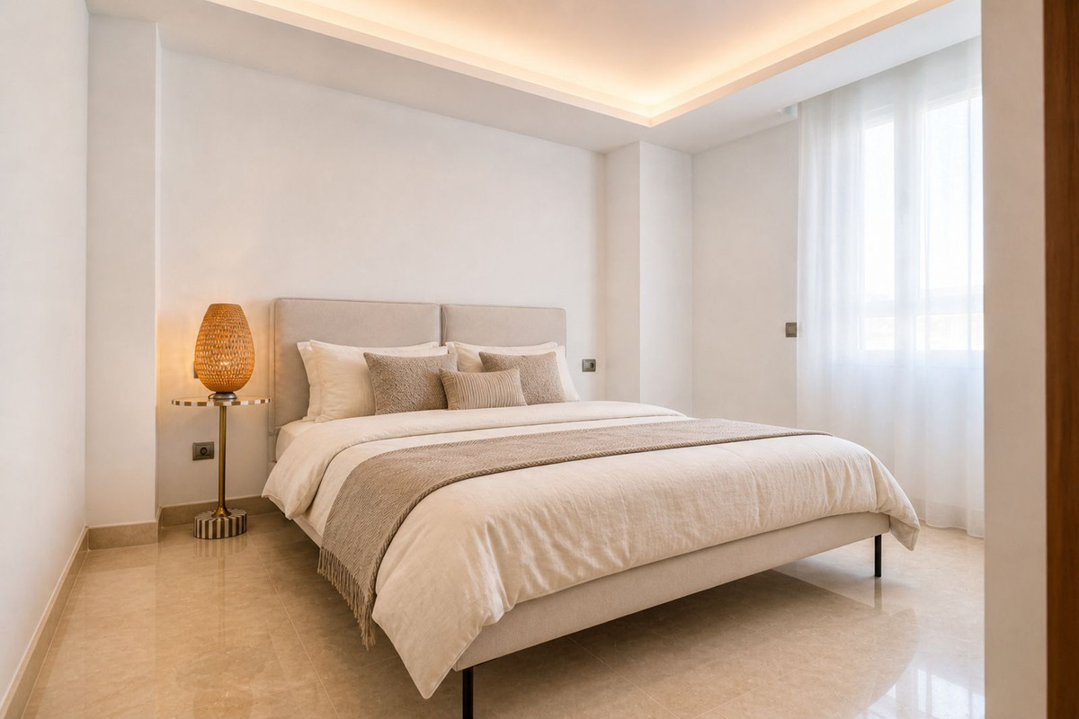 3 Bed Apartment for sale in San Pedro De Alcántara Costa Del Sol, Málaga, Spain