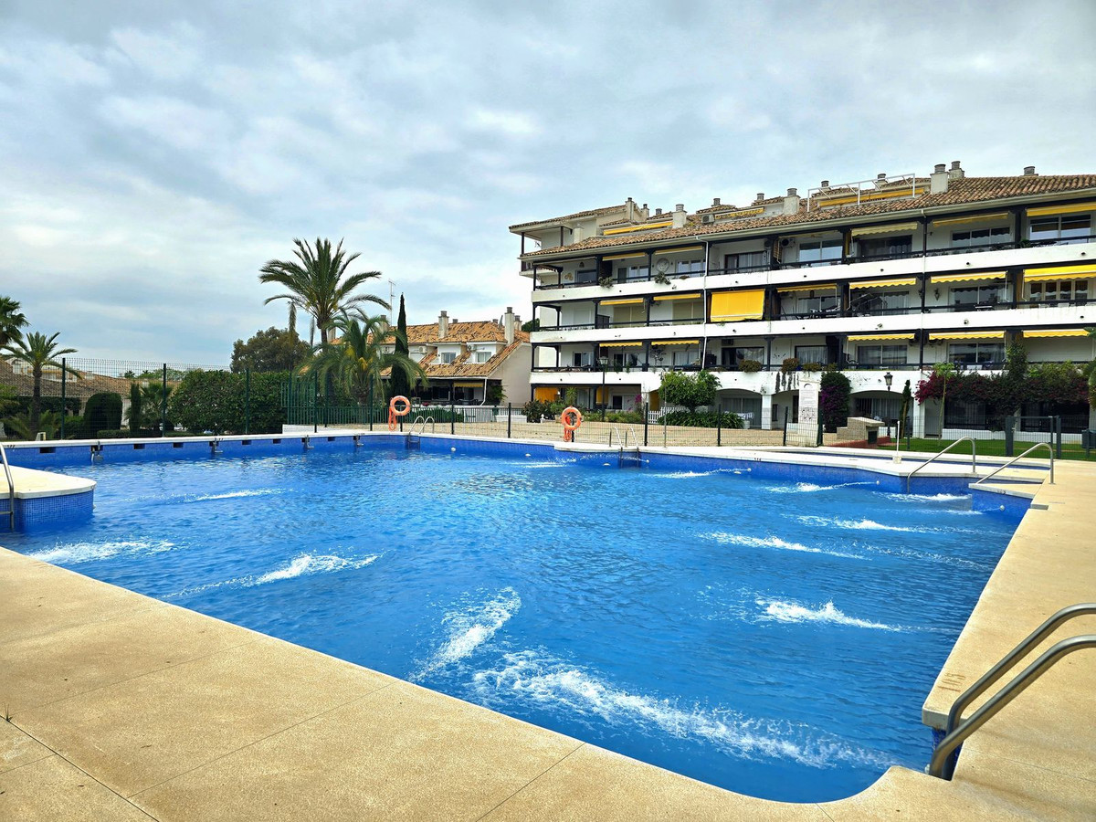 1 Bed Apartment for sale in The Golden Mile Costa Del Sol, Málaga, Spain