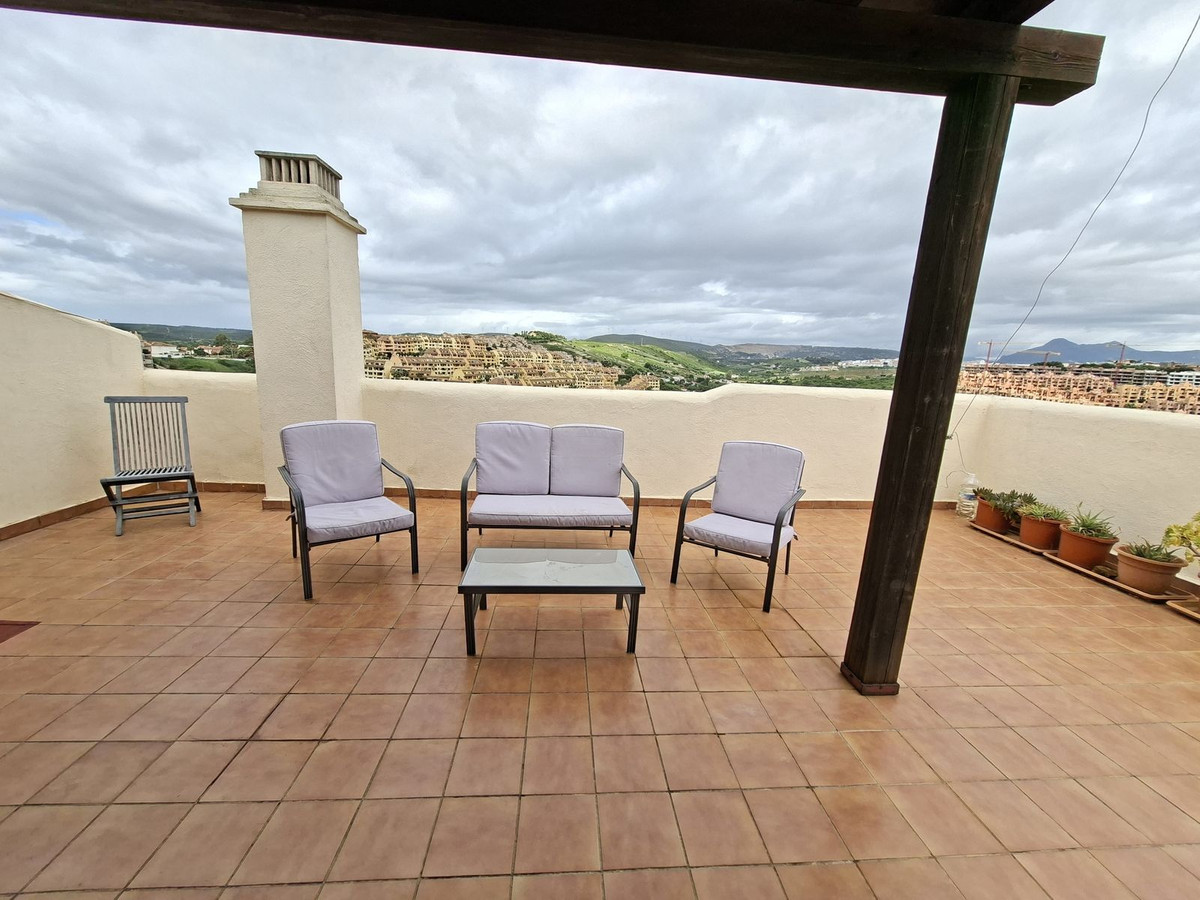 3 Bed Apartment for sale in La Duquesa Costa Del Sol, Málaga, Spain