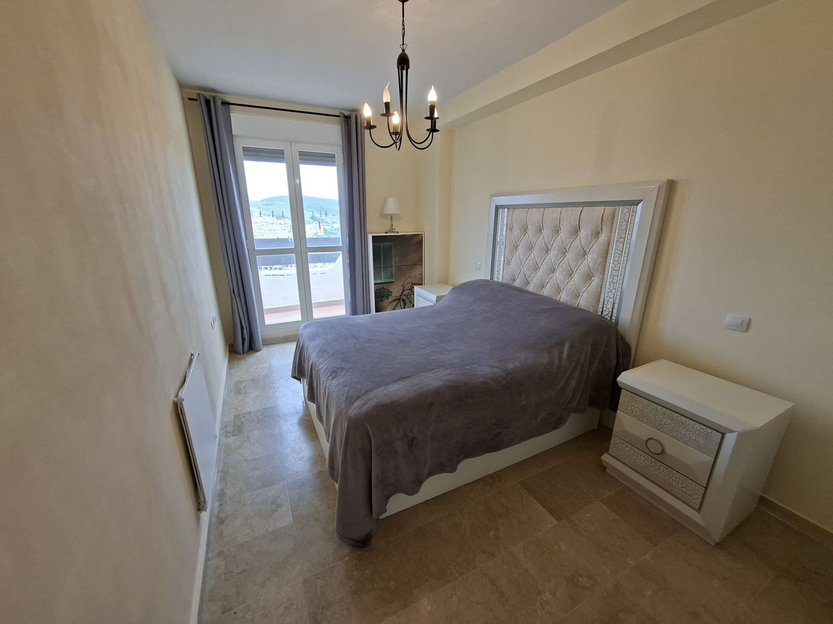3 Bed Apartment for sale in La Duquesa Costa Del Sol, Málaga, Spain