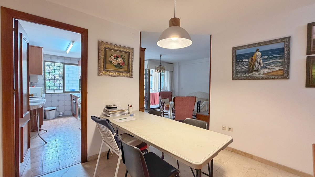 2 Bed Apartment for sale in Marbella Costa Del Sol, Málaga, Spain