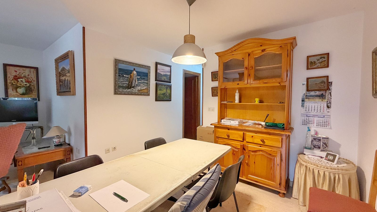 2 Bed Apartment for sale in Marbella Costa Del Sol, Málaga, Spain