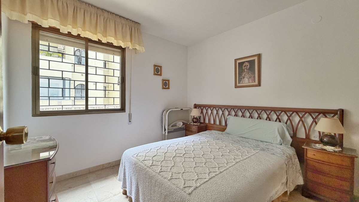 2 Bed Apartment for sale in Marbella Costa Del Sol, Málaga, Spain