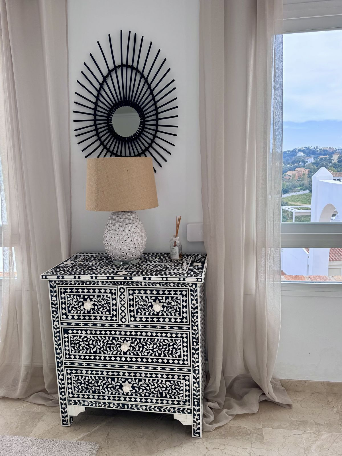 Se vende Apartamento Planta Media de 2 dormitorios en Costa Del Sol, Málaga, España