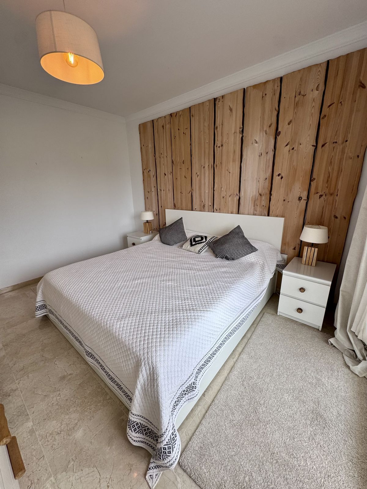 Se vende Apartamento Planta Media de 2 dormitorios en Costa Del Sol, Málaga, España