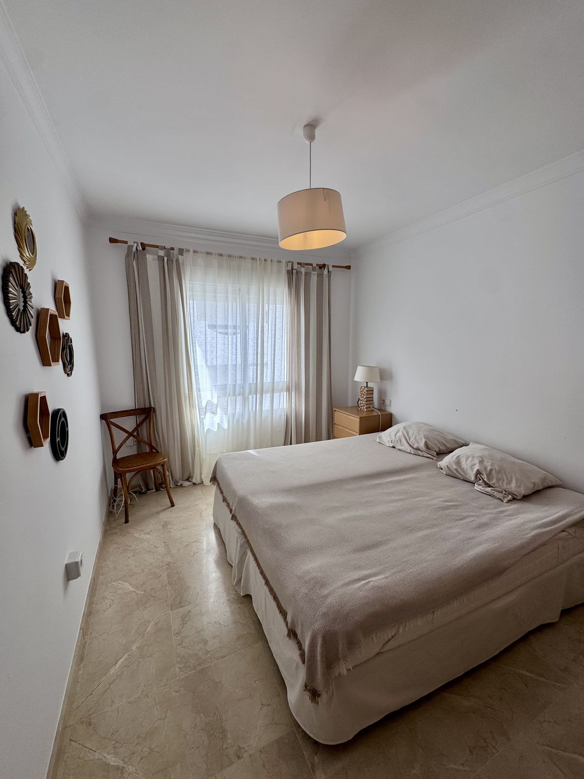 Se vende Apartamento Planta Media de 2 dormitorios en Costa Del Sol, Málaga, España