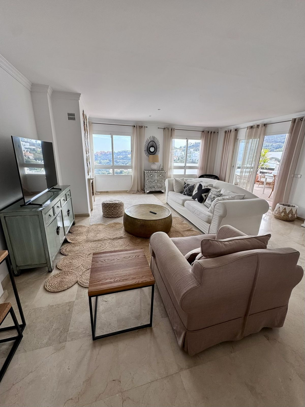Se vende Apartamento Planta Media de 2 dormitorios en Costa Del Sol, Málaga, España