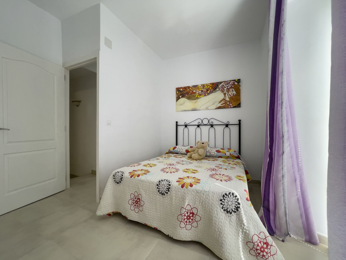 Se vende Finca - Cortijo de 5 dormitorios en Costa Del Sol, Málaga, España