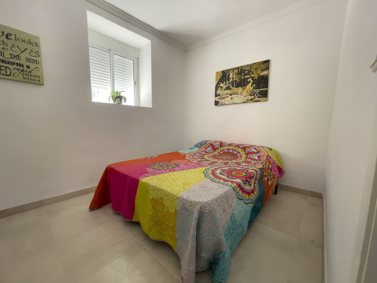 Se vende Finca - Cortijo de 5 dormitorios en Costa Del Sol, Málaga, España