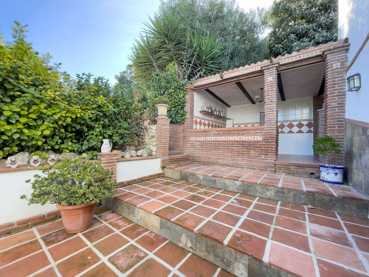 Se vende Finca - Cortijo de 5 dormitorios en Costa Del Sol, Málaga, España