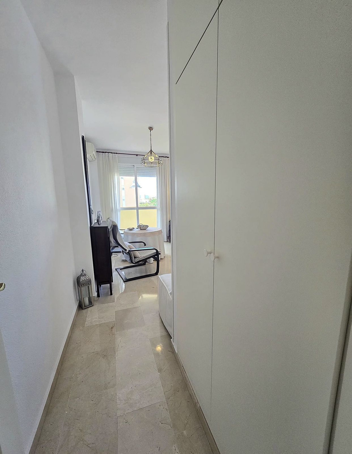 Se vende Apartamento Planta Media de 3 dormitorios en Costa Del Sol, Málaga, España