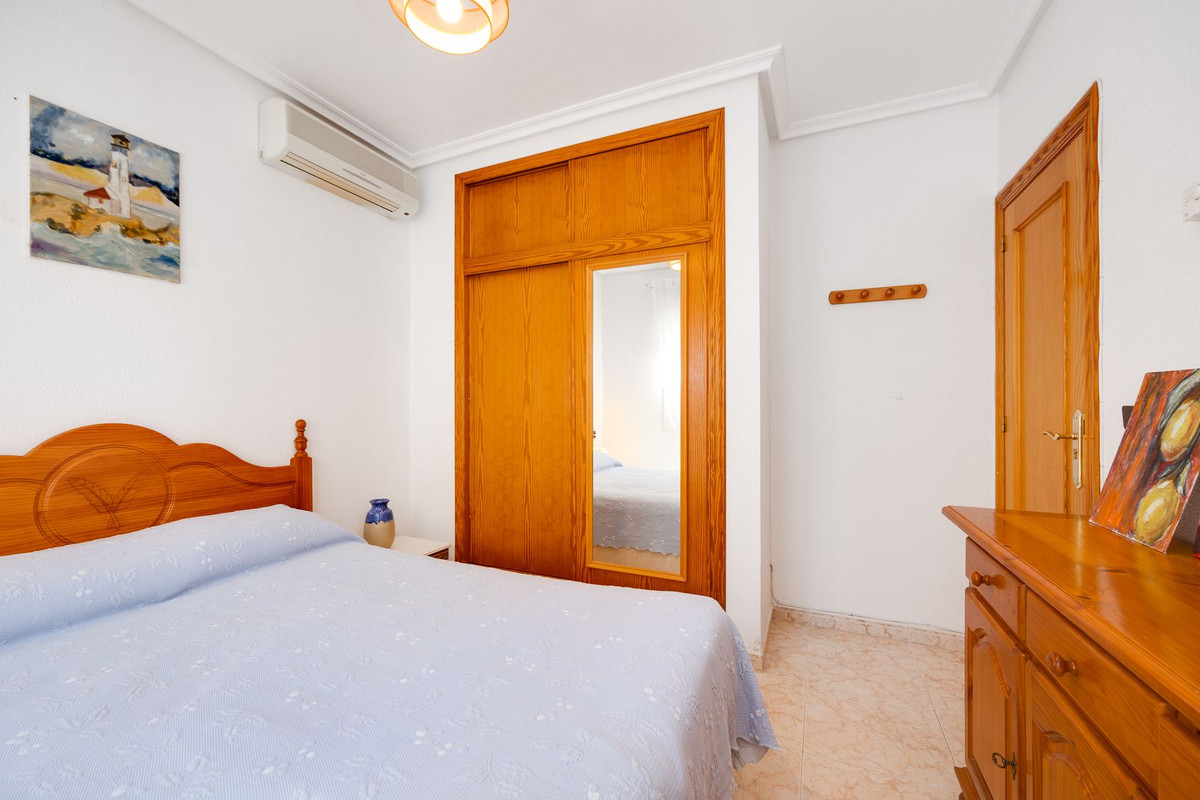Se vende Villa - Chalet de 3 dormitorios en Costa Blanca, Alicante, España
