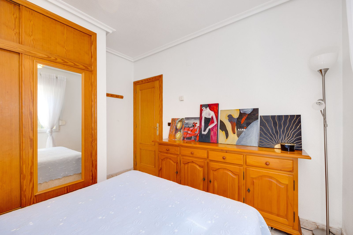 Se vende Villa - Chalet de 3 dormitorios en Costa Blanca, Alicante, España