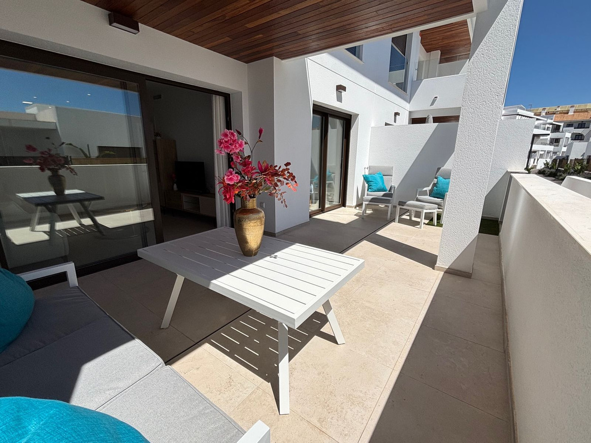 Se vende Apartamento Planta Baja de 2 dormitorios en Costa Calida, Murcia, España