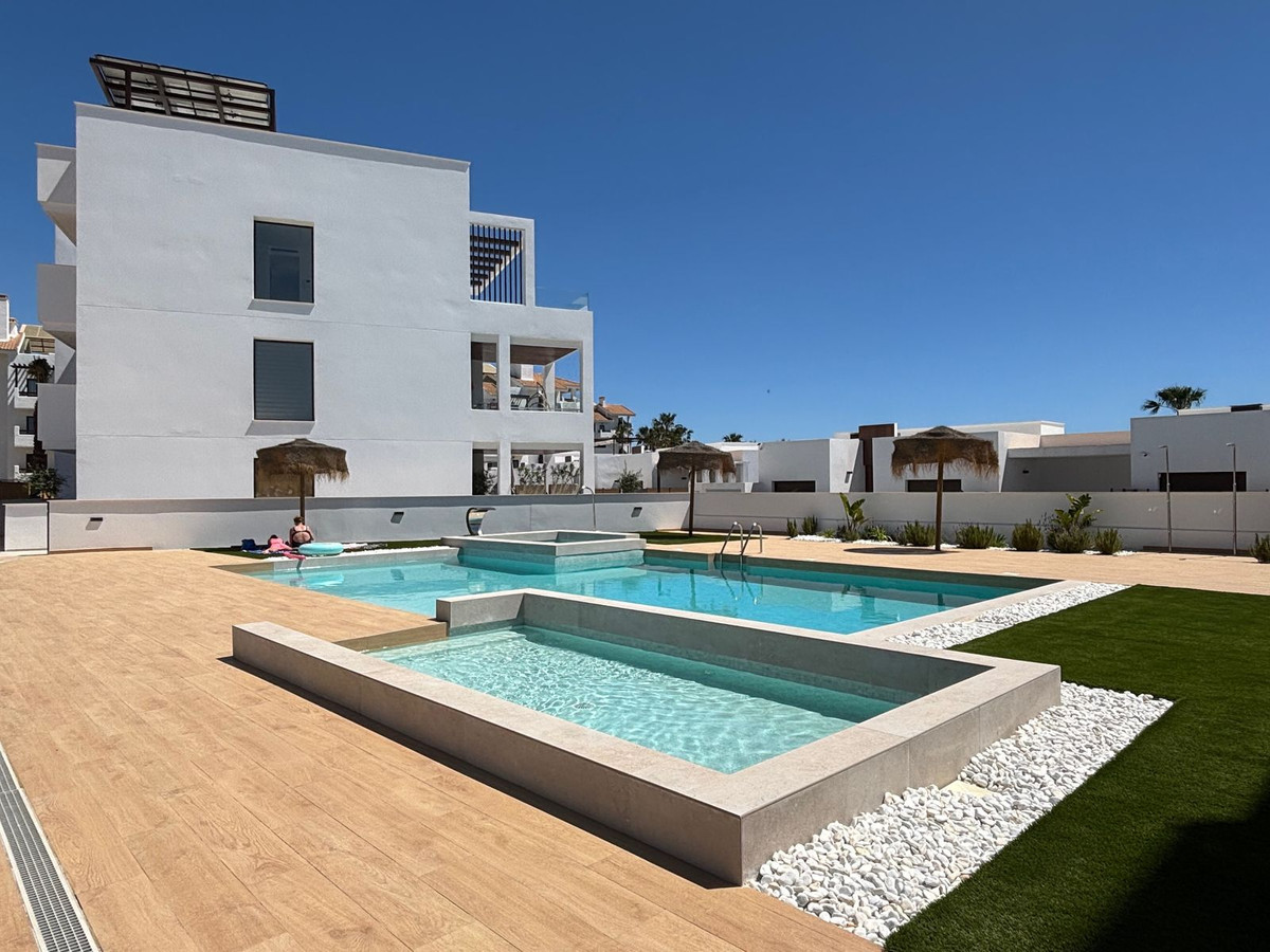 Se vende Apartamento Planta Baja de 2 dormitorios en Costa Calida, Murcia, España