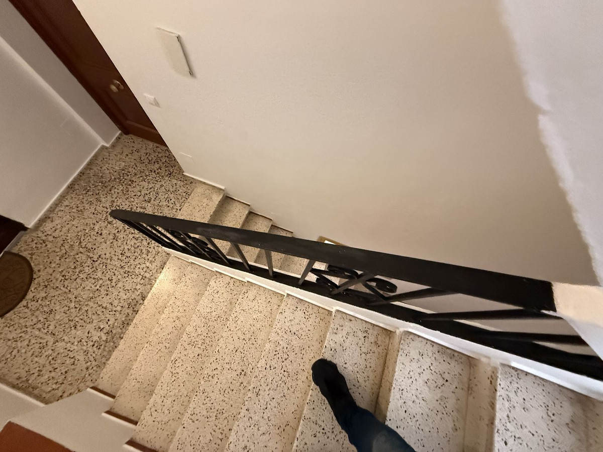 Se vende Edificio residencial de 7 dormitorios en Costa Del Sol, Málaga, España
