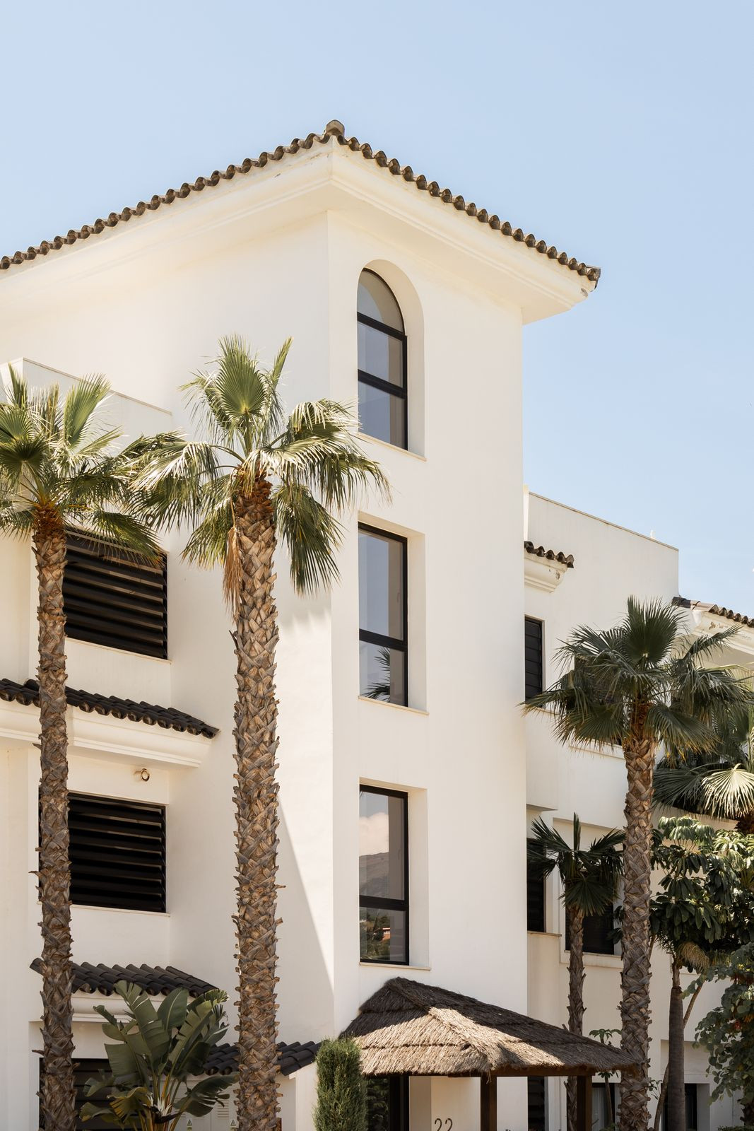 3 Bed Apartment for sale in Estepona Costa Del Sol, Málaga, Spain