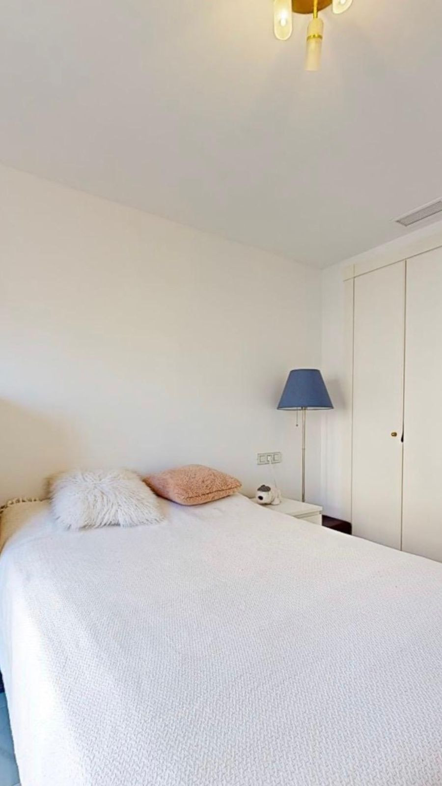 Se vende Apartamento Planta Baja de 4 dormitorios en Costa Del Sol, Málaga, España