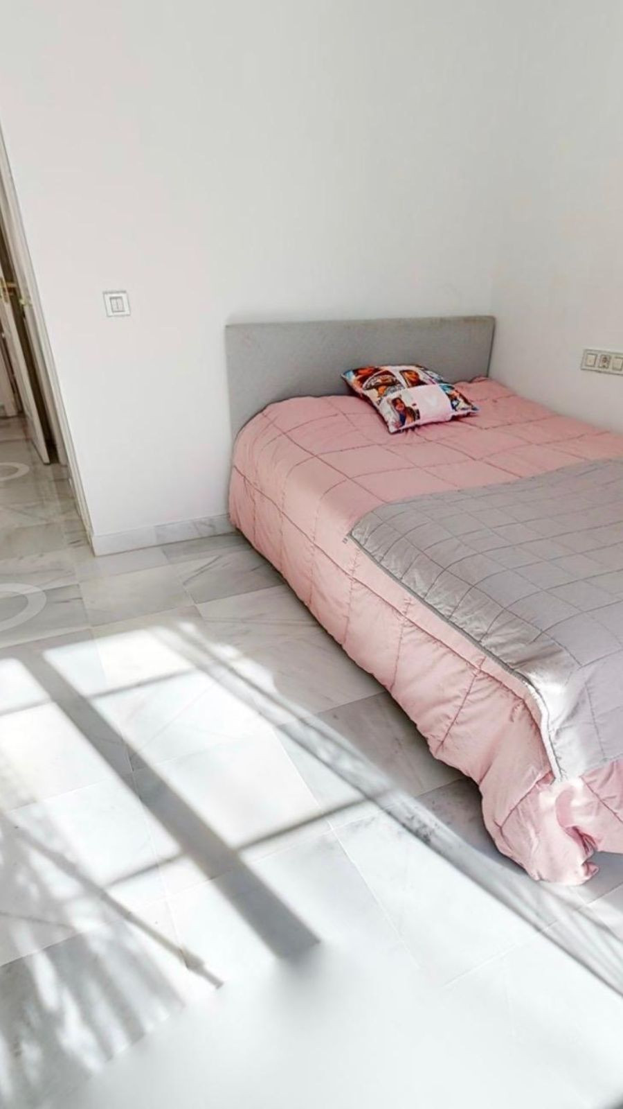 Se vende Apartamento Planta Baja de 4 dormitorios en Costa Del Sol, Málaga, España