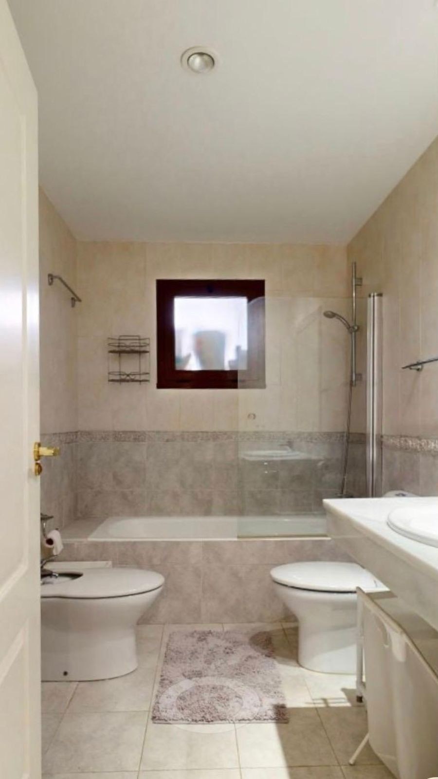 Se vende Apartamento Planta Baja de 4 dormitorios en Costa Del Sol, Málaga, España