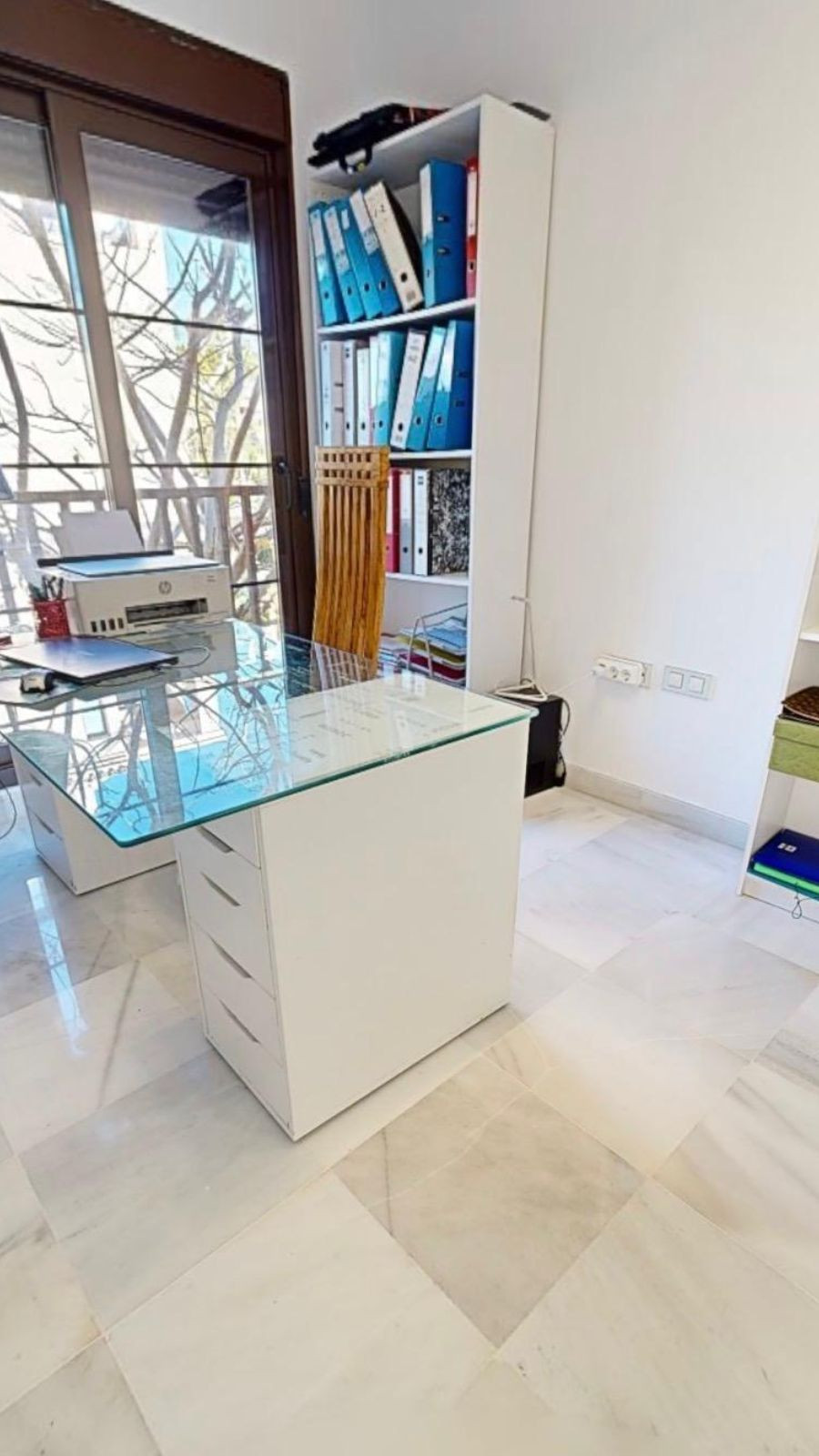 Se vende Apartamento Planta Baja de 4 dormitorios en Costa Del Sol, Málaga, España