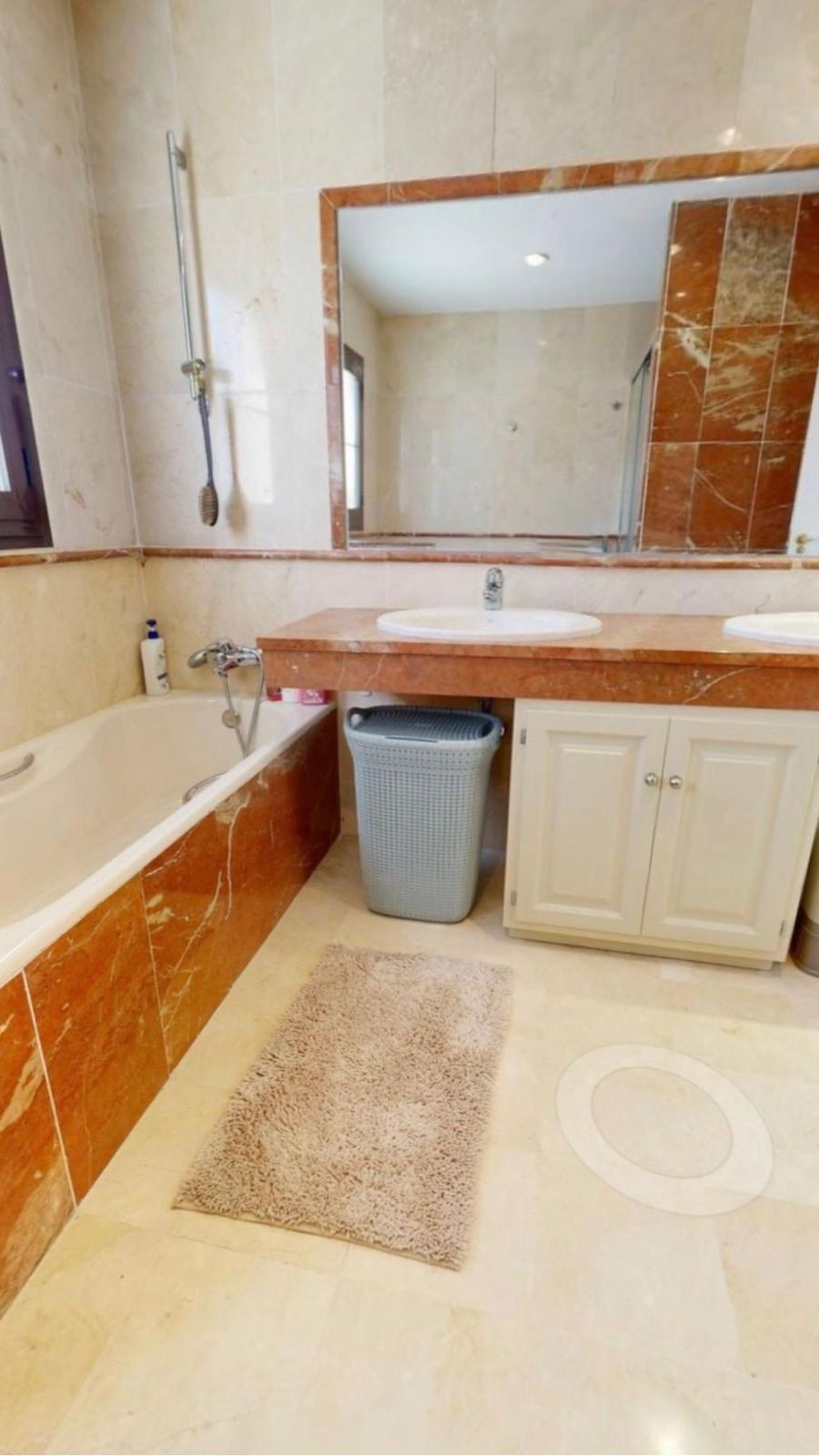 Se vende Apartamento Planta Baja de 4 dormitorios en Costa Del Sol, Málaga, España