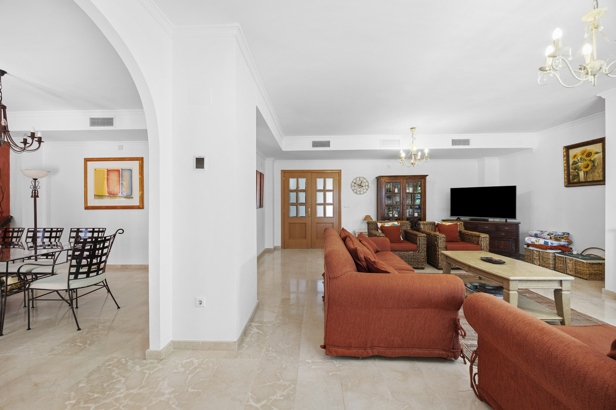 5 Bed Townhouse for sale in Guadalmina Alta Costa Del Sol, Málaga, Spain