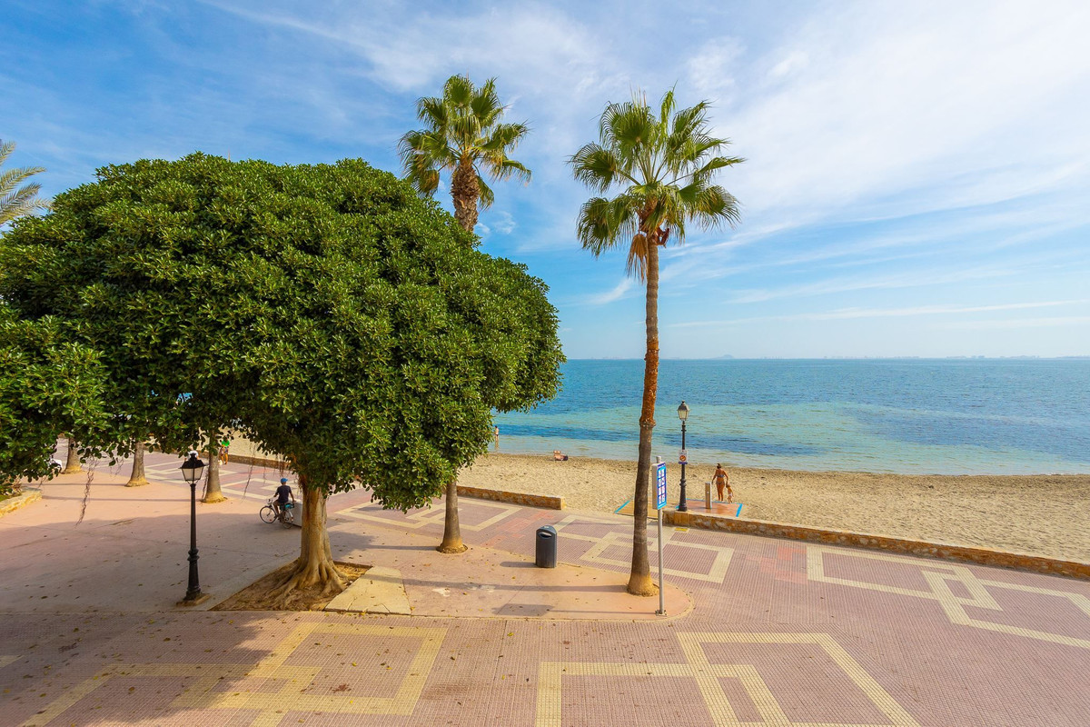 Se vende Villa - Chalet de 7 dormitorios en Costa Calida, Murcia, España