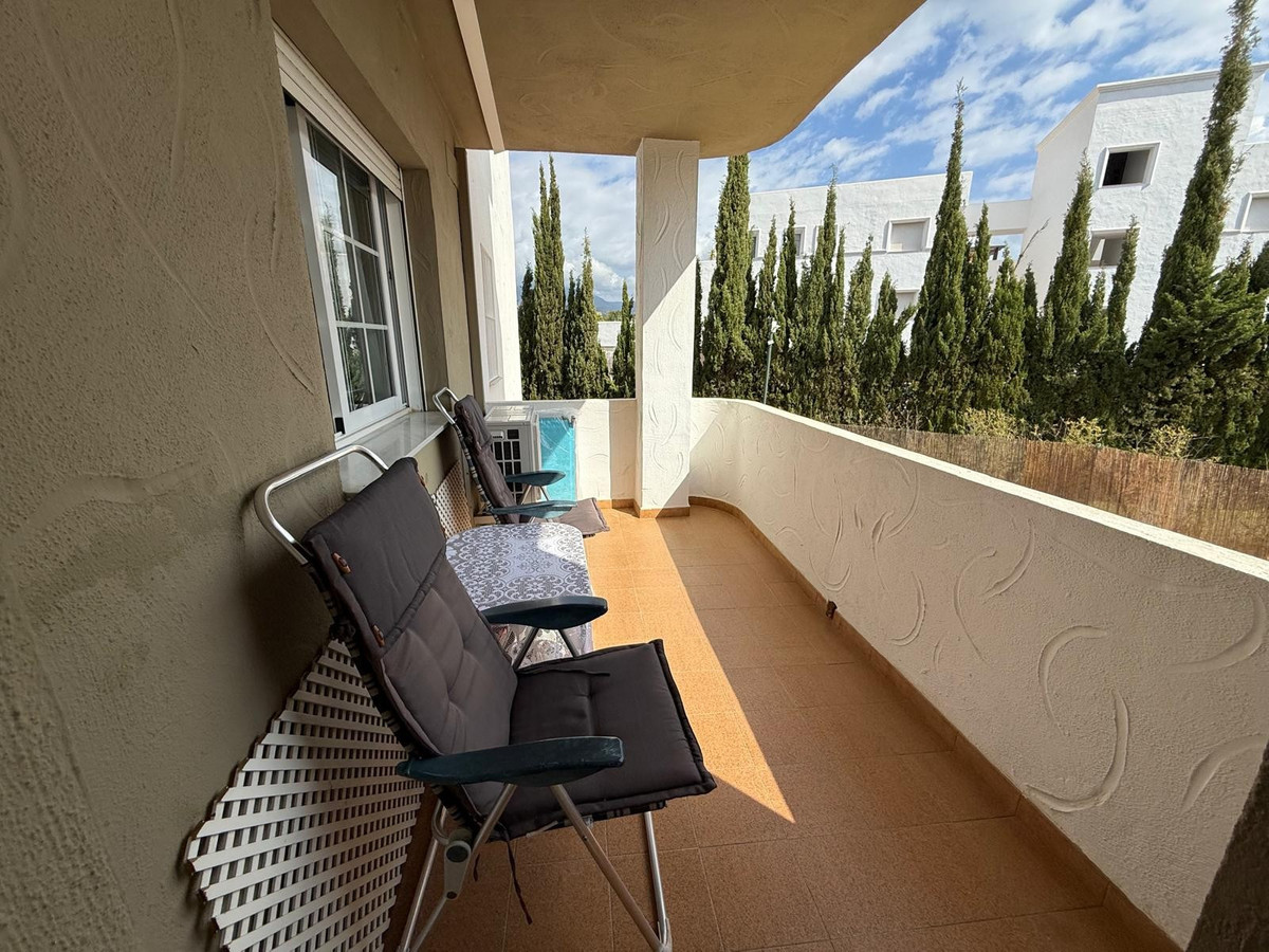 Se vende Apartamento Planta Media de 2 dormitorios en Costa Del Sol, Málaga, España