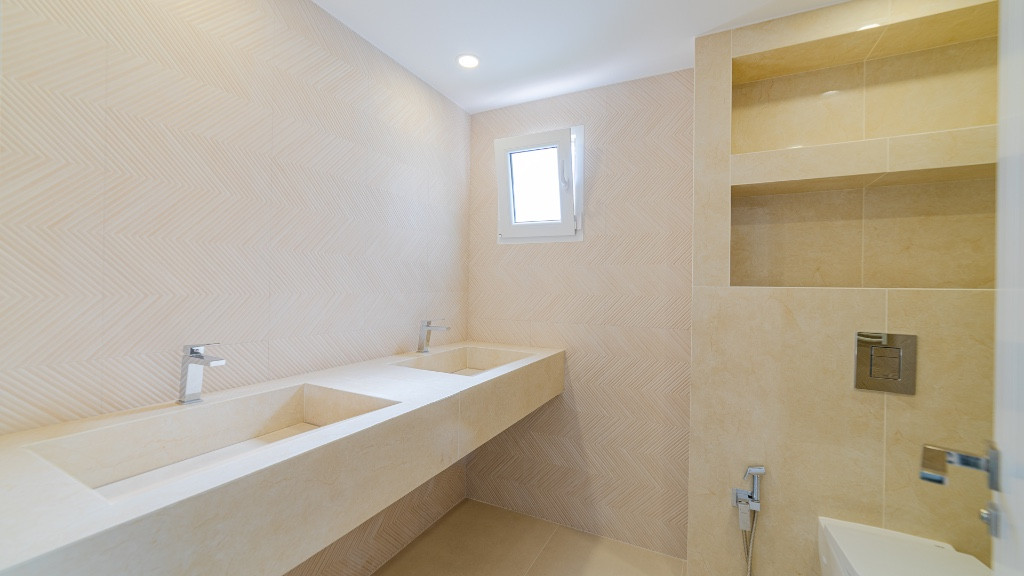 Se vende Villa - Chalet de 6 dormitorios en Costa Blanca, Alicante, España
